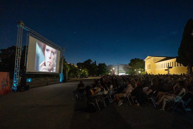 16o AOAFF powered by ΔΕΗ: Ο Ziggy Stardust σκόρπισε αστρόσκονη στο Ζάππειο