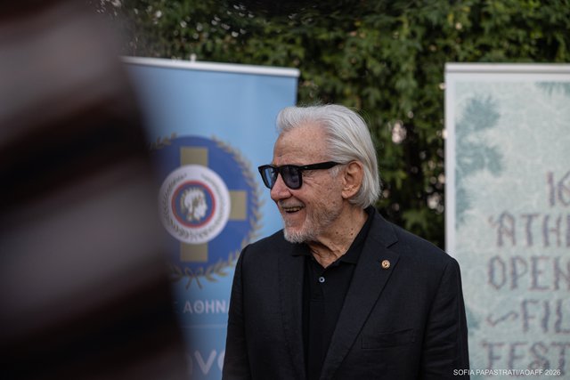 “Theo, I’m here again!”: Ο Χάρβεϊ Καϊτέλ συγκίνησε την Αθήνα στην έναρξη του 16ου AOAFF powered by ΔΕΗ