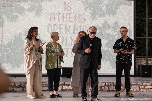 “Theo, I’m here again!”: Ο Χάρβεϊ Καϊτέλ συγκίνησε την Αθήνα στην έναρξη του 16ου AOAFF powered by ΔΕΗ