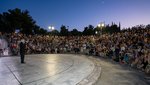 “Theo, I’m here again!”: Ο Χάρβεϊ Καϊτέλ συγκίνησε την Αθήνα στην έναρξη του 16ου AOAFF powered by ΔΕΗ