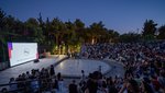 “Theo, I’m here again!”: Ο Χάρβεϊ Καϊτέλ συγκίνησε την Αθήνα στην έναρξη του 16ου AOAFF powered by ΔΕΗ
