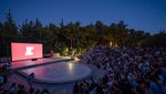 “Theo, I’m here again!”: Ο Χάρβεϊ Καϊτέλ συγκίνησε την Αθήνα στην έναρξη του 16ου AOAFF powered by ΔΕΗ