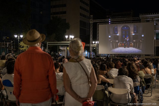 Η Πλατεία Κοτζιά μετατράπηκε για ένα βράδυ στο «Ξενοδοχείο Grand Budapest»