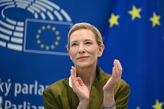 Η Κέιτ Μπλάνσετ συμβάλλει στην προστασία της ανθρώπινης ταυτότητας από την ΤΝ