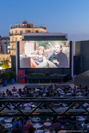 Η «Άπιστη Γυναίκα» γοήτευσε το κοινό του 16ου Athens Open Air Film Festival powered by ΔΕΗ στο ΛΑΪΣ