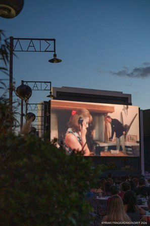 Η «Άπιστη Γυναίκα» γοήτευσε το κοινό του 16ου Athens Open Air Film Festival powered by ΔΕΗ στο ΛΑΪΣ
