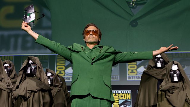 Η φωνή του Ρόμπερτ Ντάουνι Τζούνιορ ως Doctor Doom έκανε τους αδελφούς Ρούσο να ανατριχιάσουν