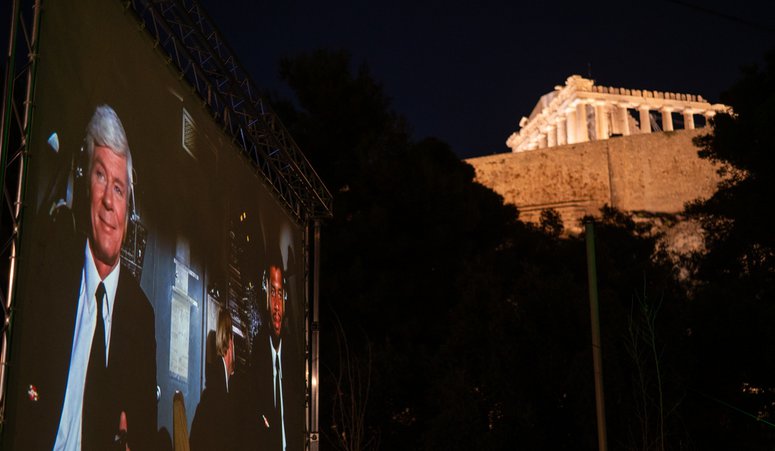 16ο AOAFF powered by ΔΕΗ: Διπλή δόση κινηματογραφικής κωμωδίας με θέα την Ακρόπολη