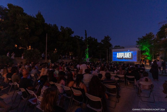 16ο AOAFF powered by ΔΕΗ: Διπλή δόση κινηματογραφικής κωμωδίας με θέα την Ακρόπολη