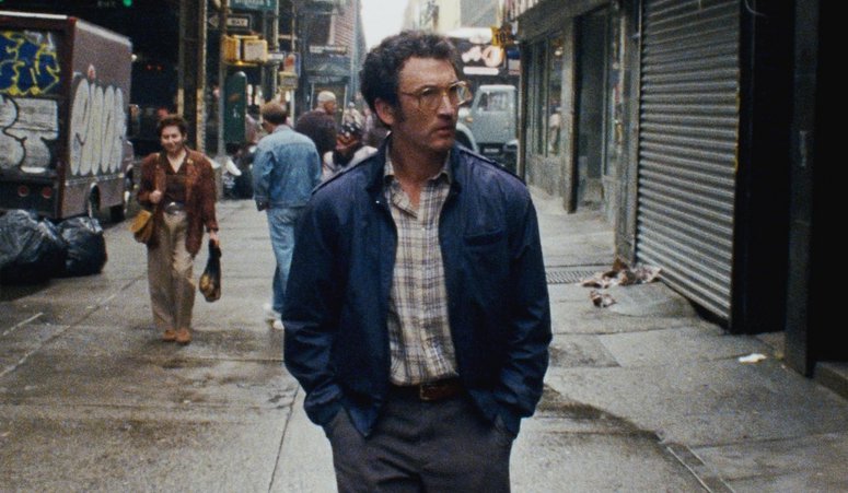 Τρέιλερ: Ο Τζέιμς Γκρέι επιστρέφει με το «Paper Tiger»