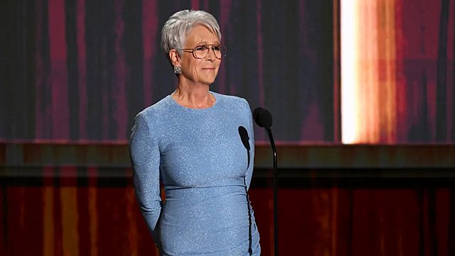 Emmys 2026: Κατασυγκινημένη η Τζέιμι Λι Κέρτις αποχαιρέτησε τον Ρομπ Ράινερ [Βίντεο]