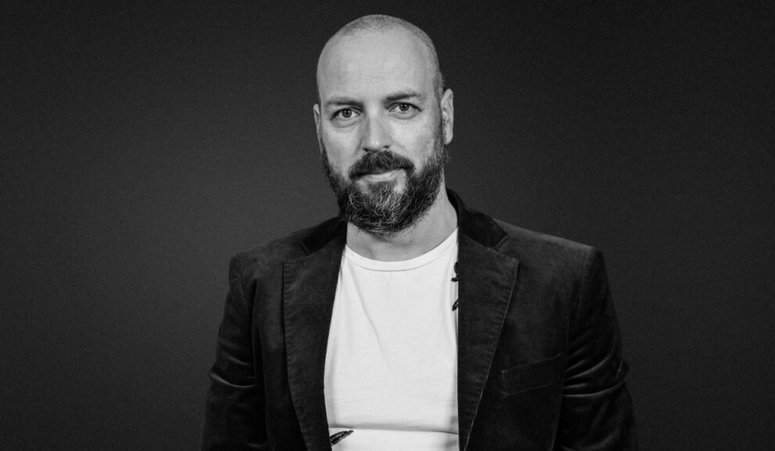 Γκιόργκι Πάλφι: «Κοιτάζουμε από μια άλλη οπτική γωνία για να κατανοήσουμε καλύτερα τον άνθρωπο»
