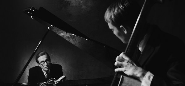 EVERYBODY DIGS BILL EVANS