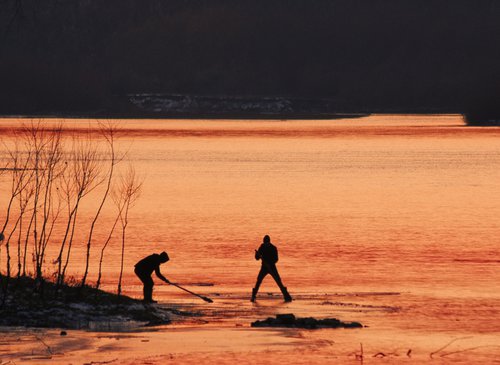 ΣΙΩΠΗΛΗ ΠΛΗΜΜΎΡΑ | SILENT FLOOD